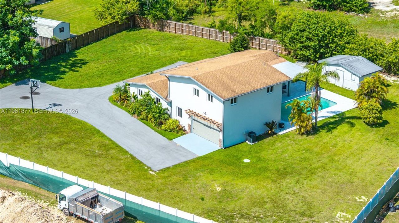 19450 SW 125th Ave, Miami, FL 33177 Photo