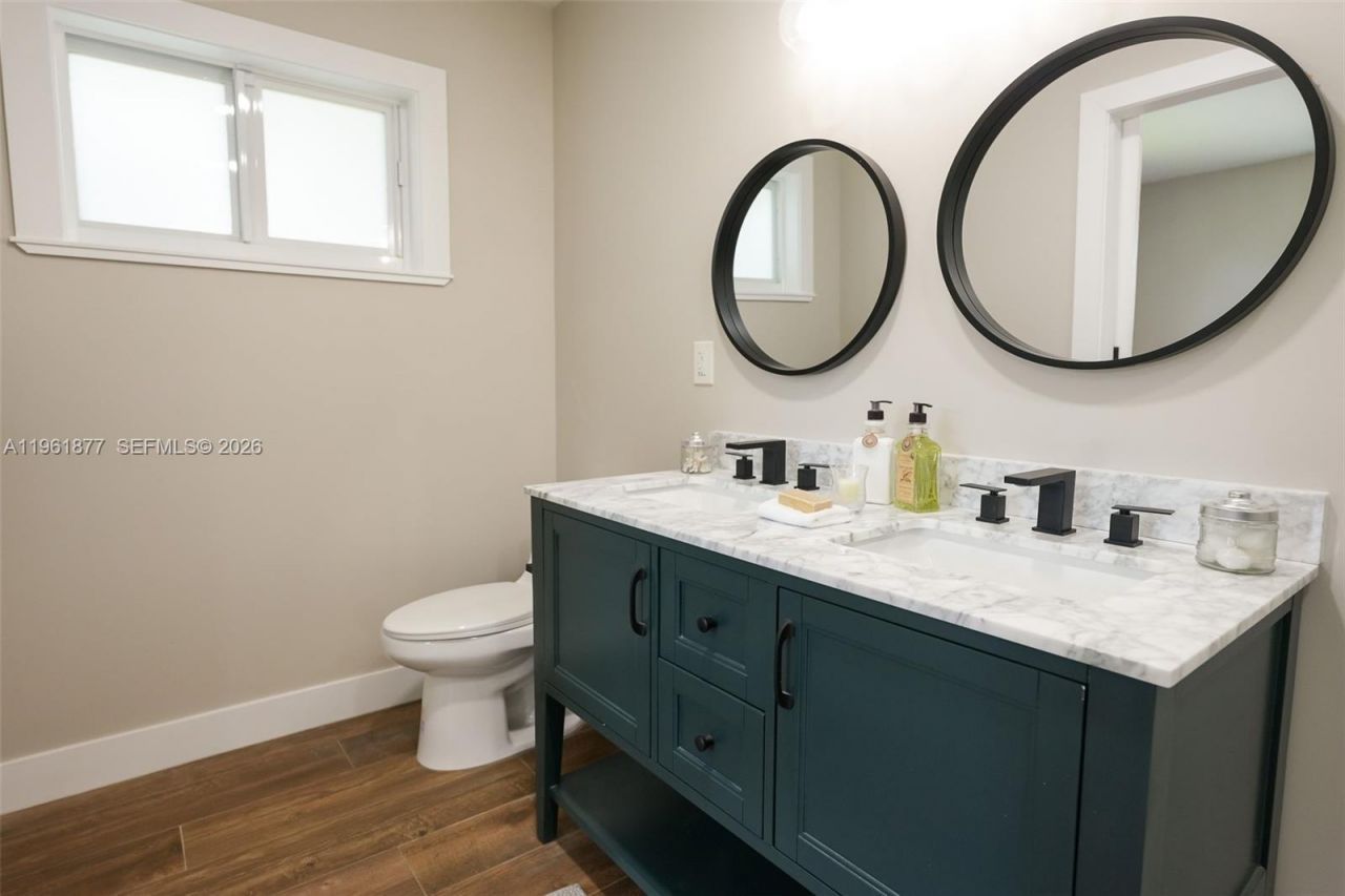 19450 SW 125th Ave, Miami, FL 33177 Photo