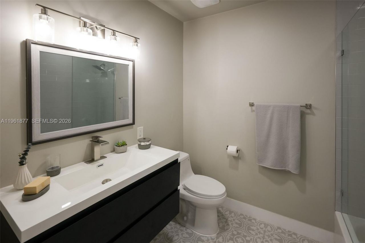 19450 SW 125th Ave, Miami, FL 33177 Photo