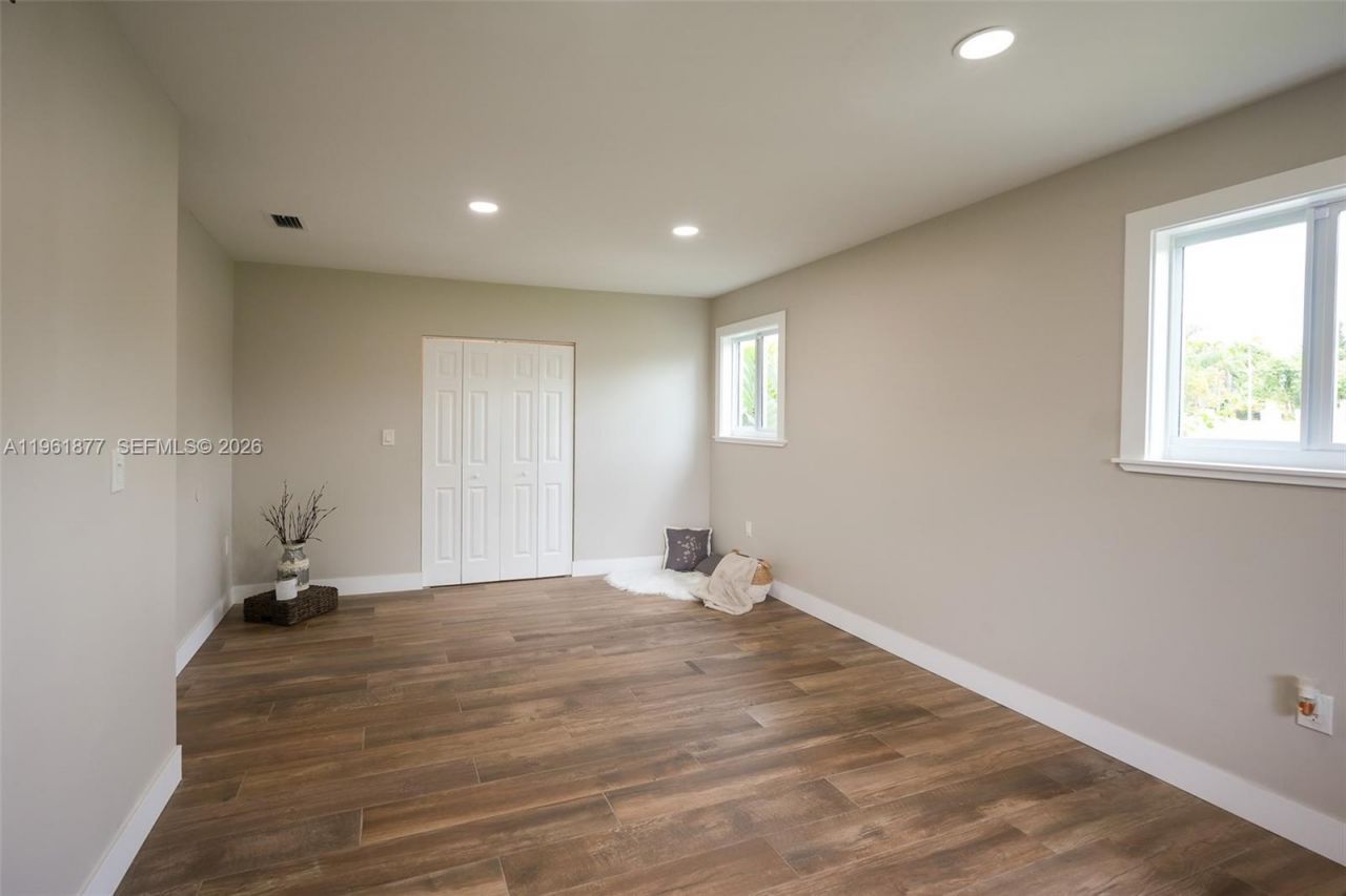 19450 SW 125th Ave, Miami, FL 33177 Photo