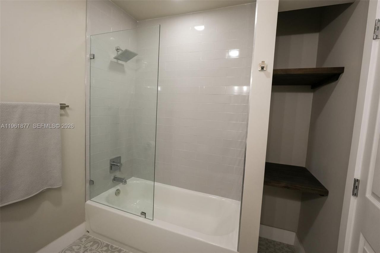 19450 SW 125th Ave, Miami, FL 33177 Photo