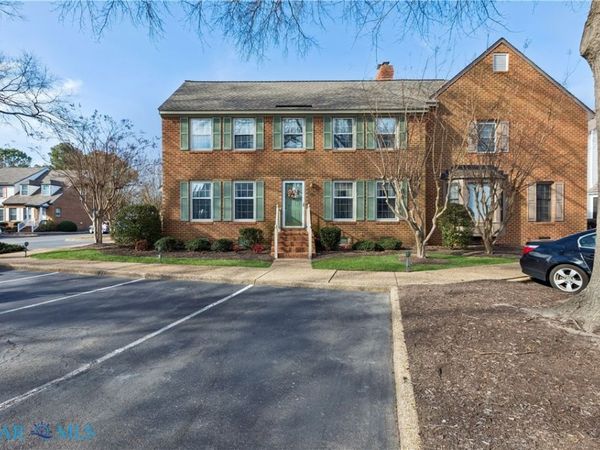 19 Capps Qtrs, Unit 1, Hampton, VA 23669