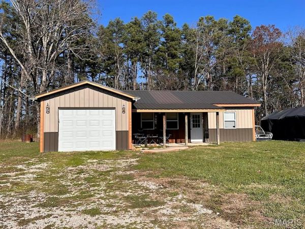 7922 Old Alton Road , Winona, MO 65588