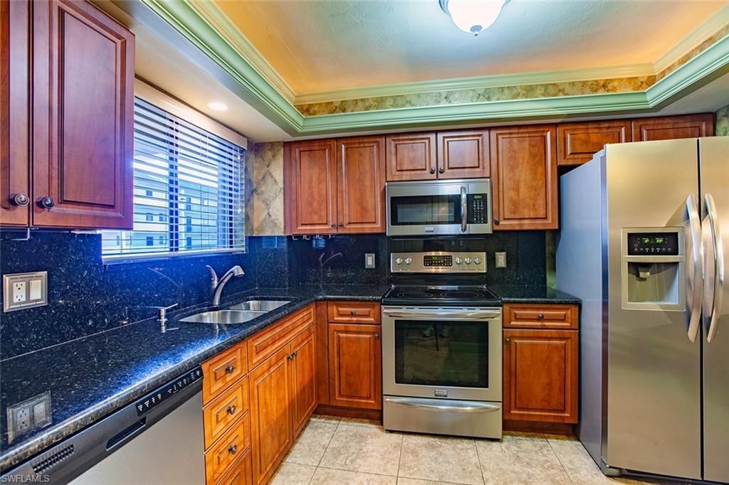 2121 Collier Ave E, Unit 316, Fort Myers, FL 33901 Photo