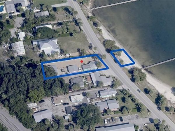4280 NE Indian River Drive, Jensen Beach, FL 34957