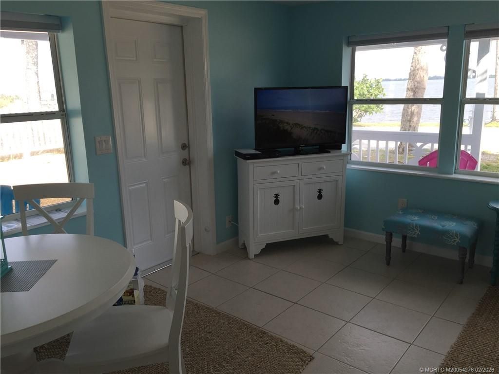 4280 NE Indian River Drive, Jensen Beach, FL 34957 Photo