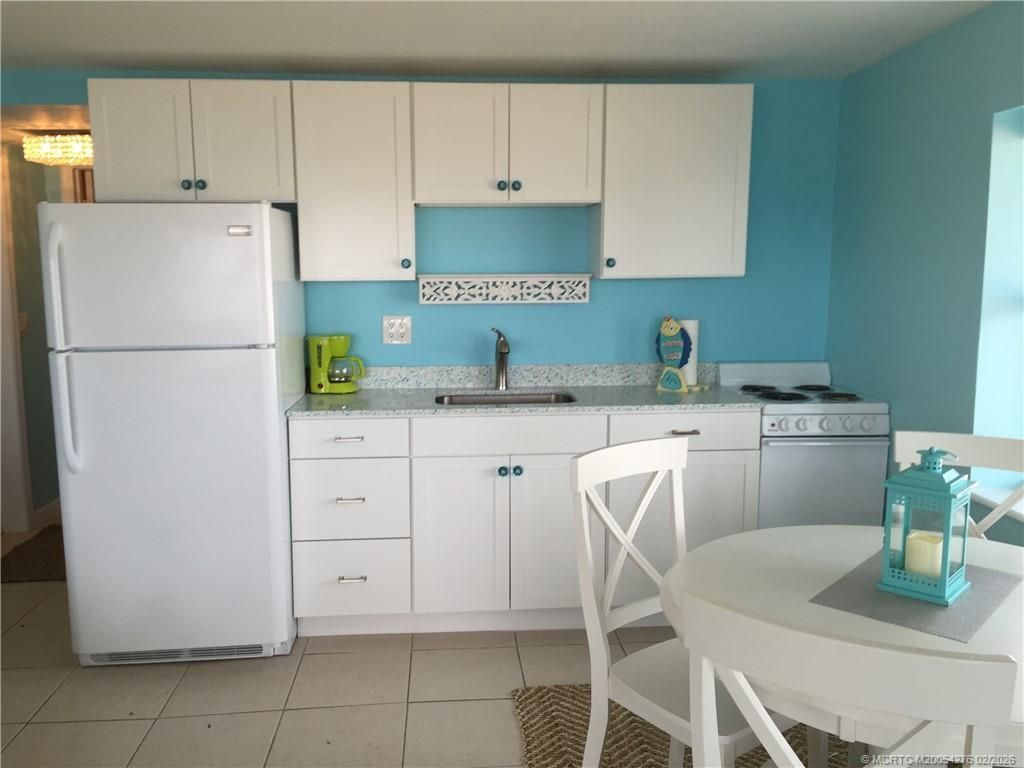 4280 NE Indian River Drive, Jensen Beach, FL 34957 Photo