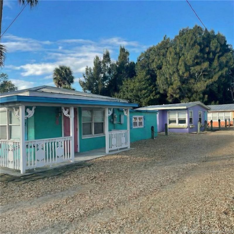 4280 NE Indian River Drive, Jensen Beach, FL 34957 Photo