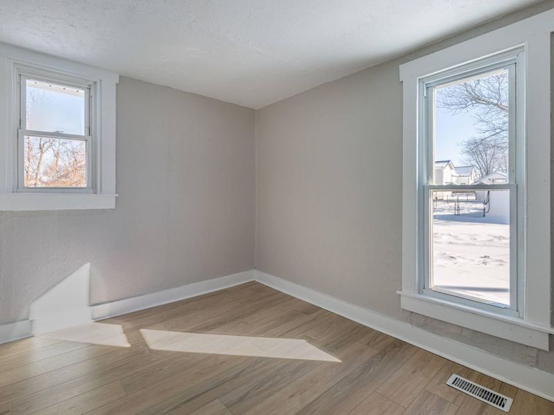 218 W Troy Street, Saint Paris, OH 43072 Photo 10