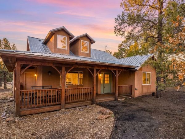 10 Vera Cruz Avenue, Cedar Crest, NM 87008