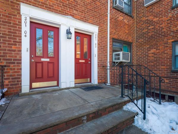 201-02 19th Avenue , Unit 2-142, Bayside, NY 11360