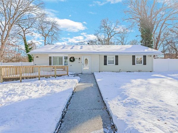136 Patchogue Avenue, Patchogue, NY 11772