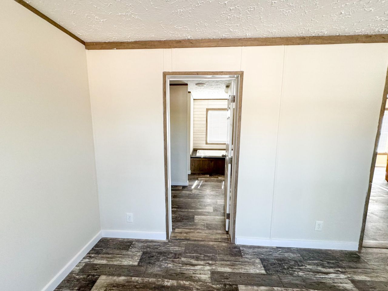 719 Ulmer Lake Drive Photo 15