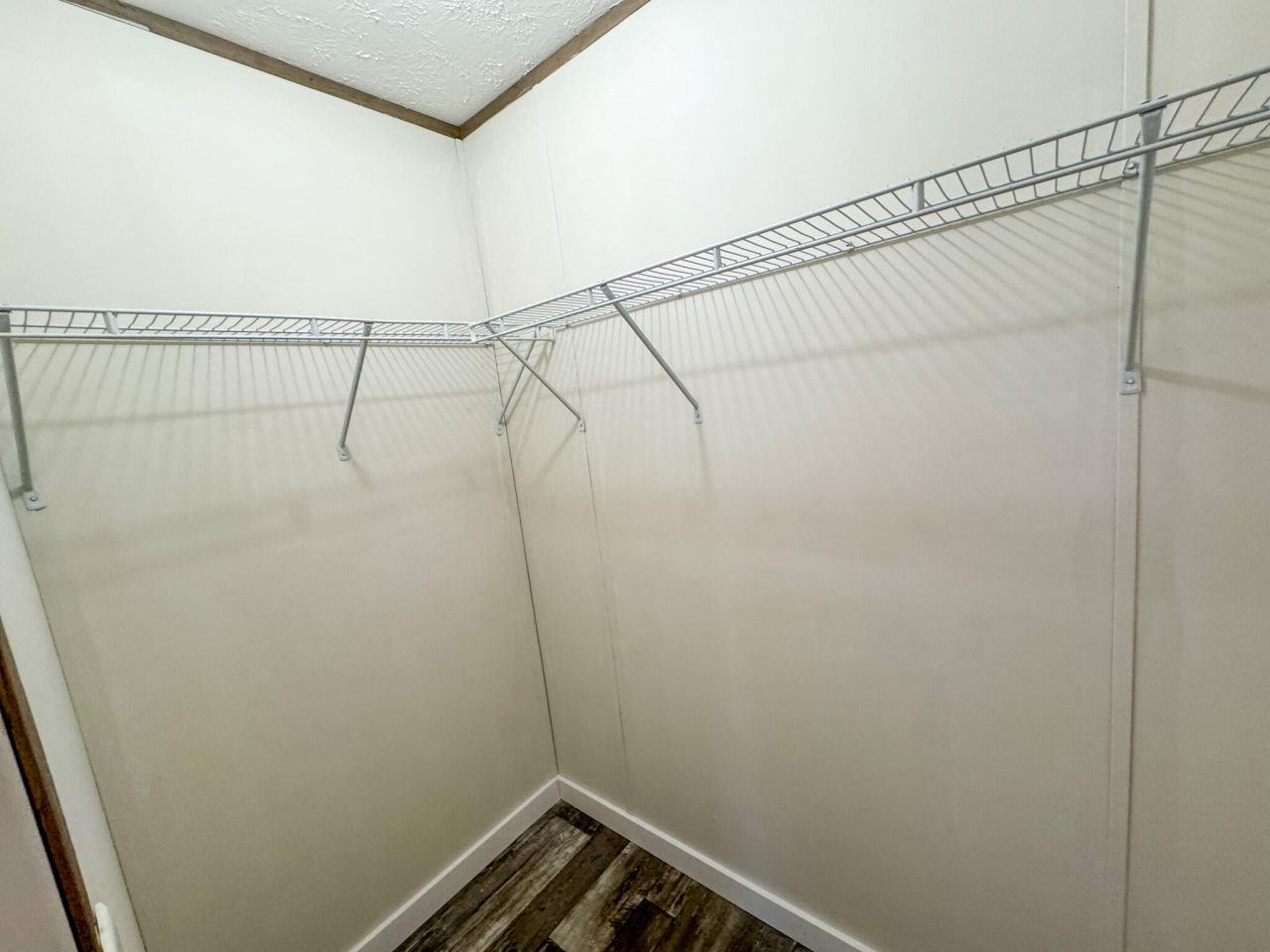 719 Ulmer Lake Drive Photo 25