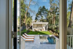 318 Sumter Street photo 4