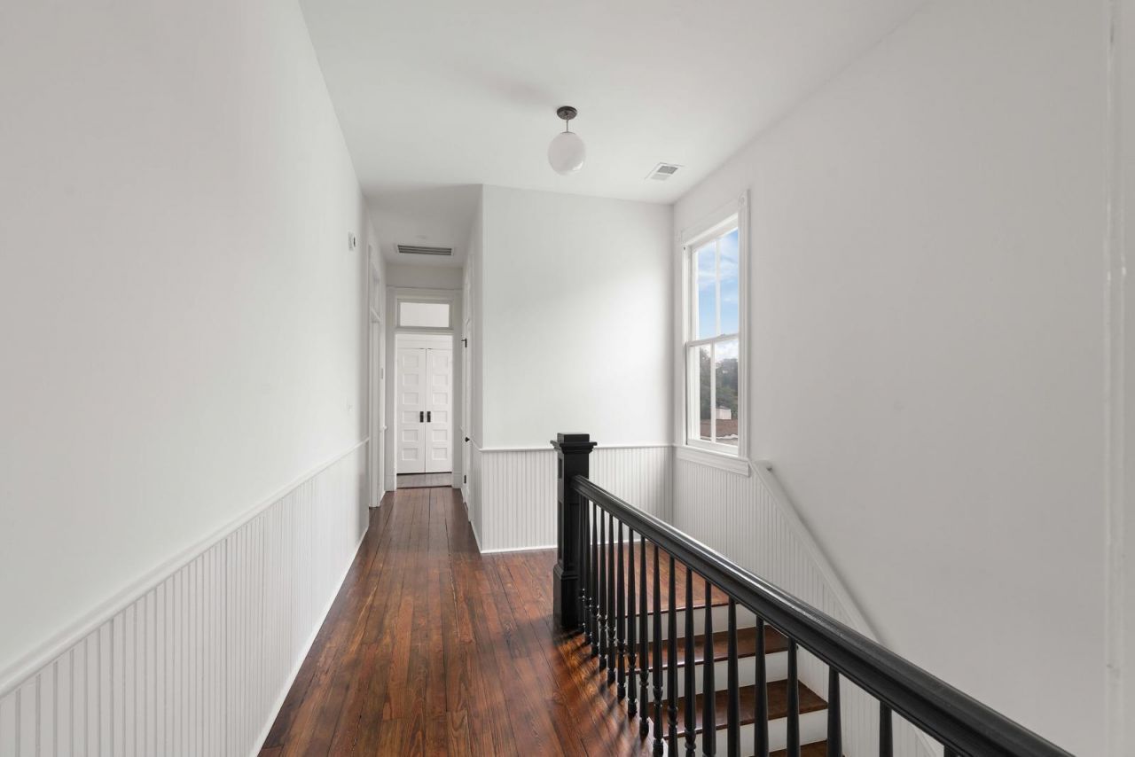 318 Sumter Street Photo 25