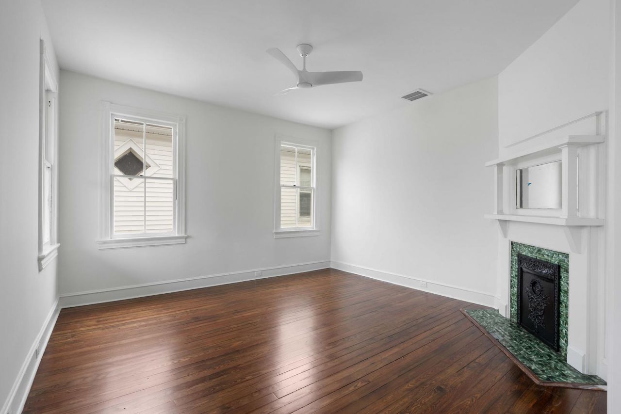 318 Sumter Street Photo 32