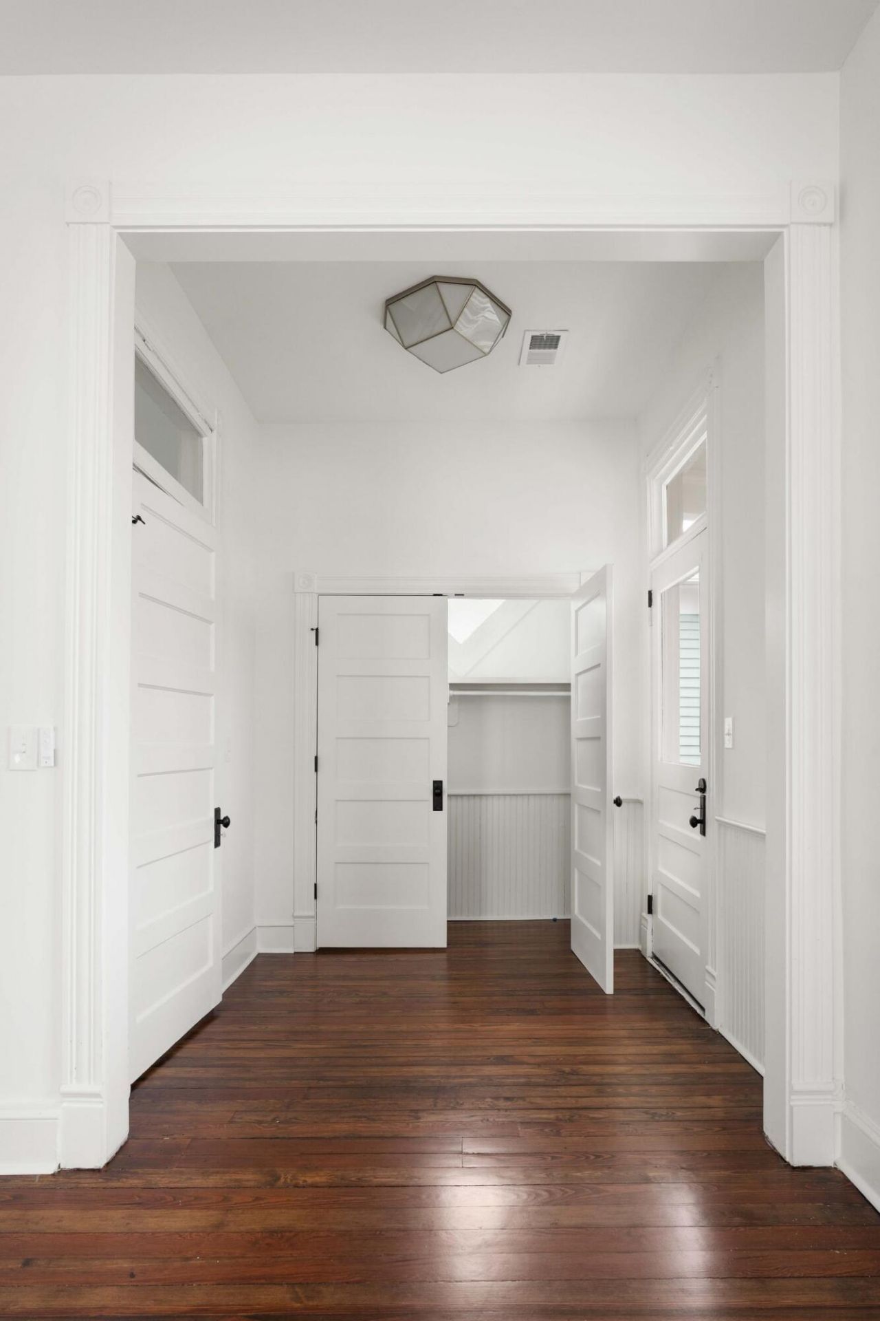 318 Sumter Street Photo 34