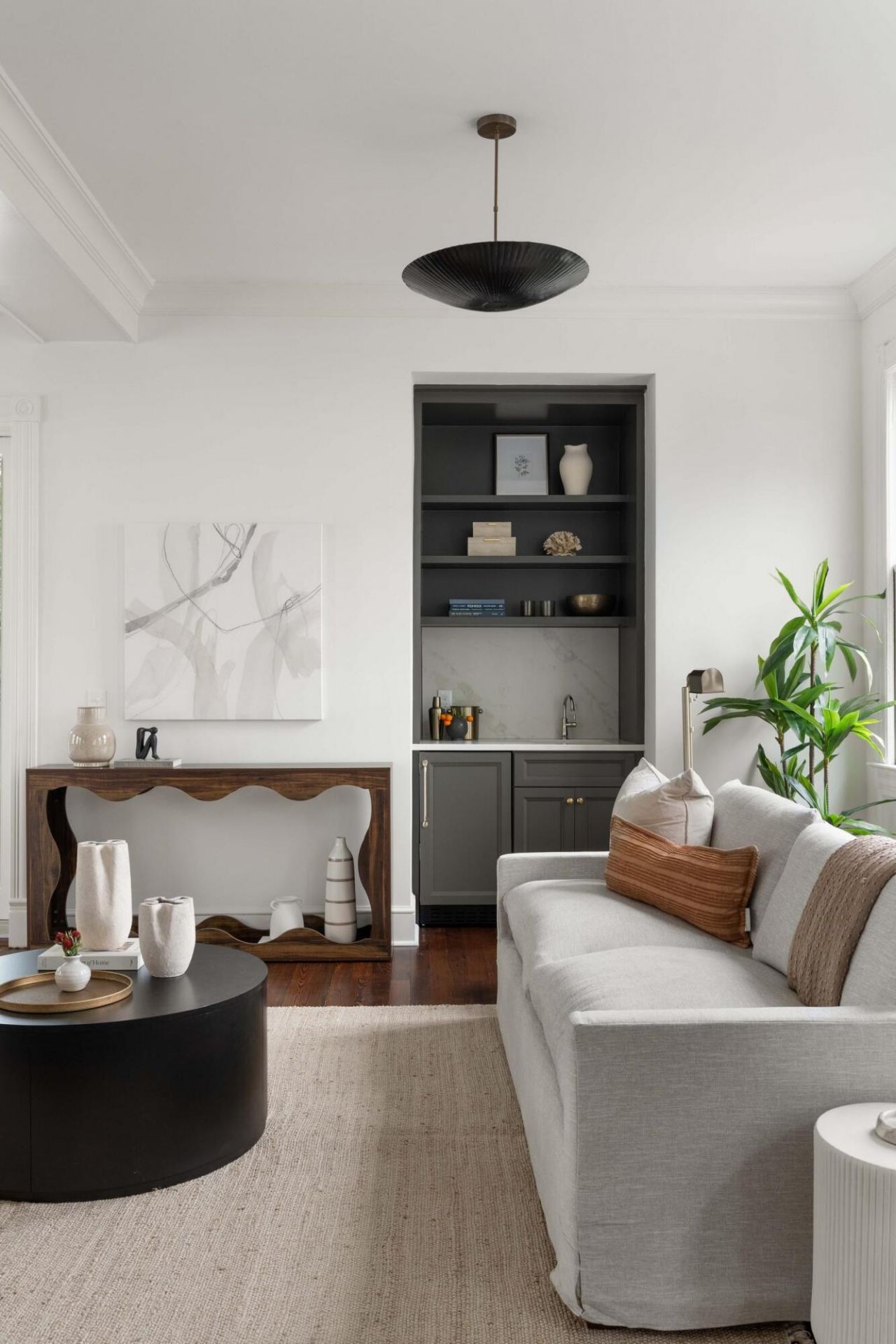 318 Sumter Street Photo 5