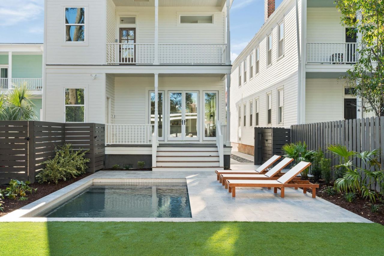 318 Sumter Street Photo 55