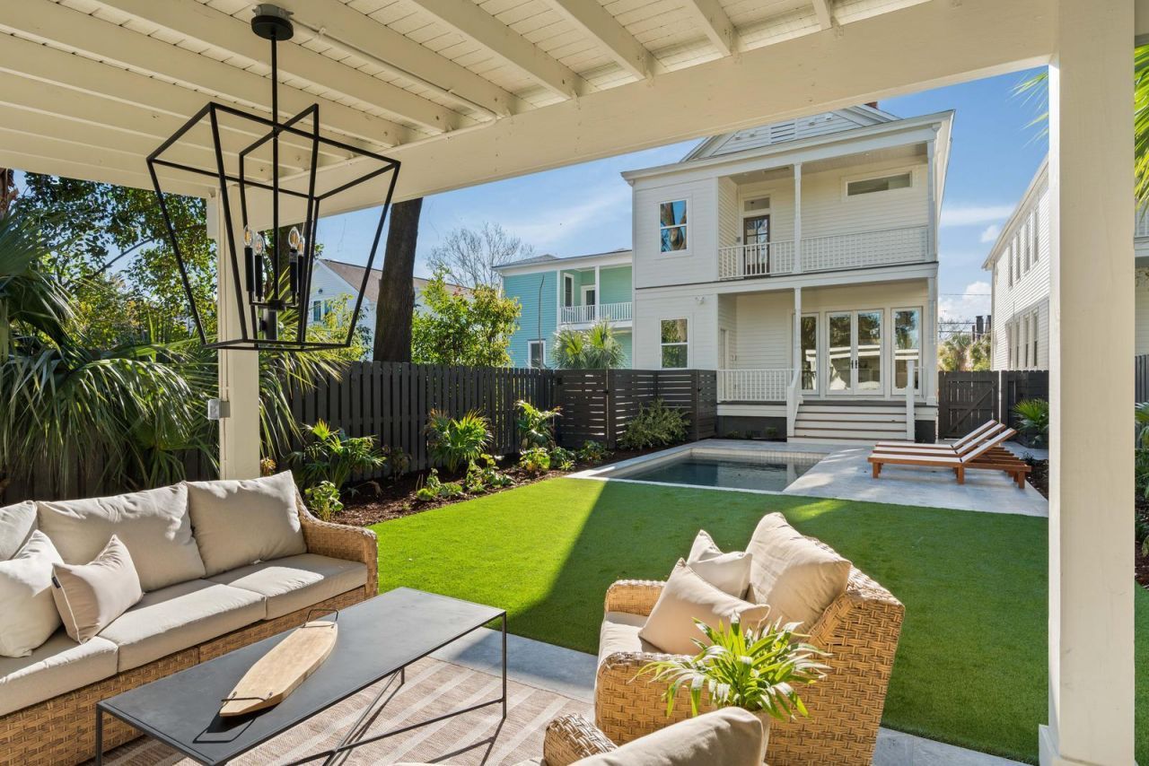 318 Sumter Street Photo 58