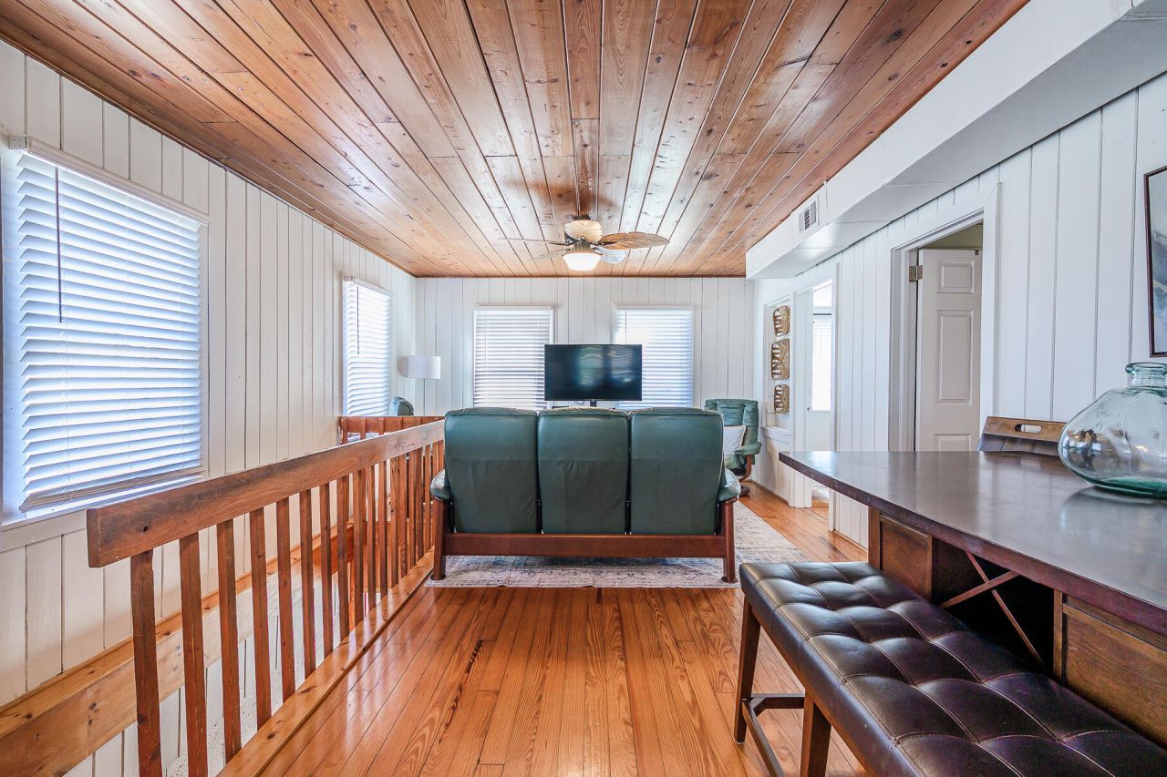 405 Palmetto Boulevard Photo 11