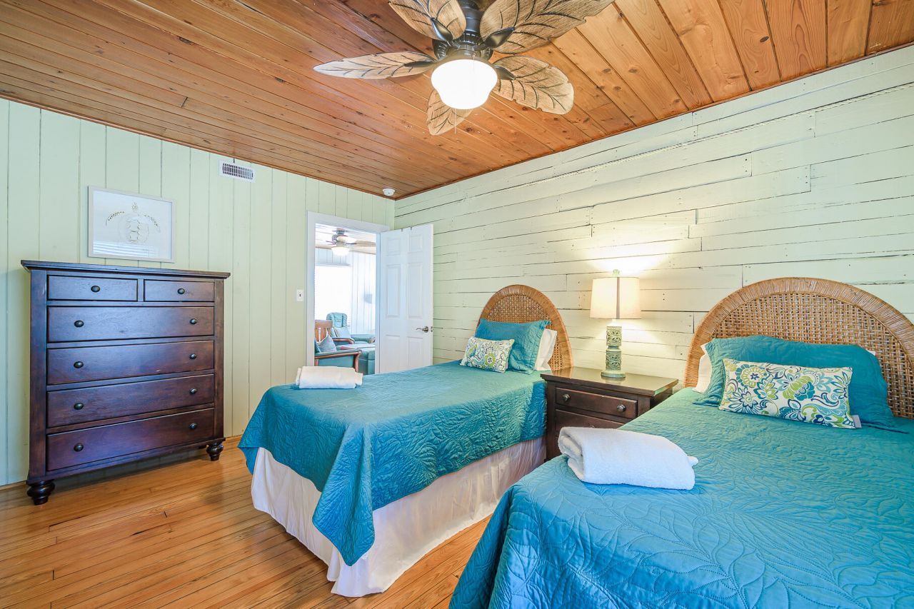 405 Palmetto Boulevard Photo 17