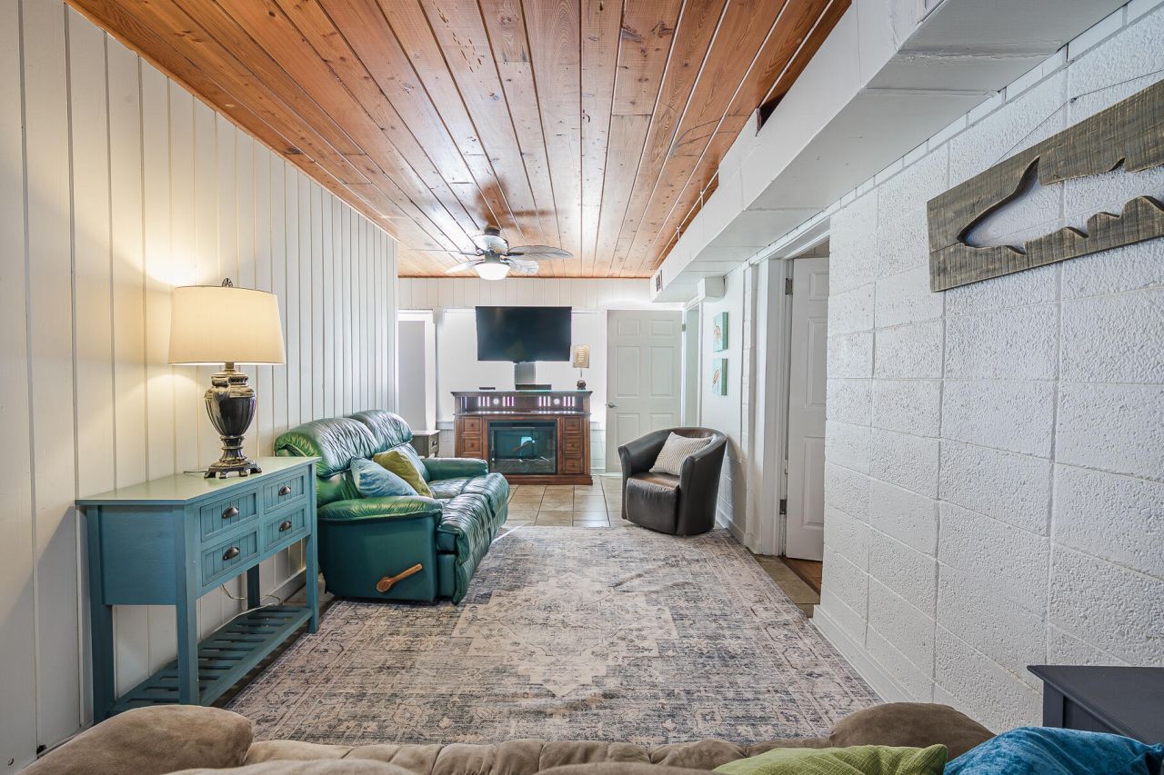 405 Palmetto Boulevard Photo 30