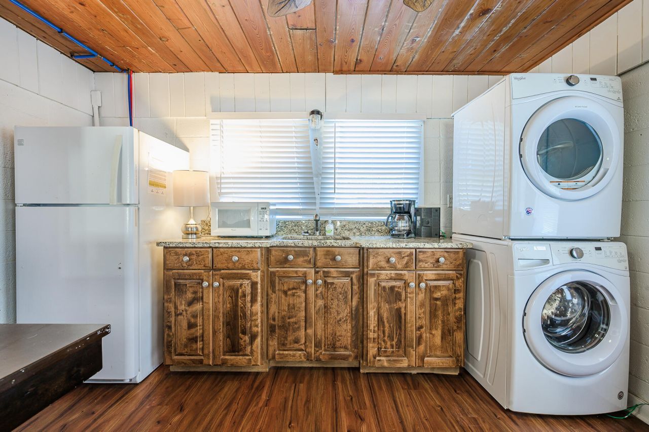 405 Palmetto Boulevard Photo 32