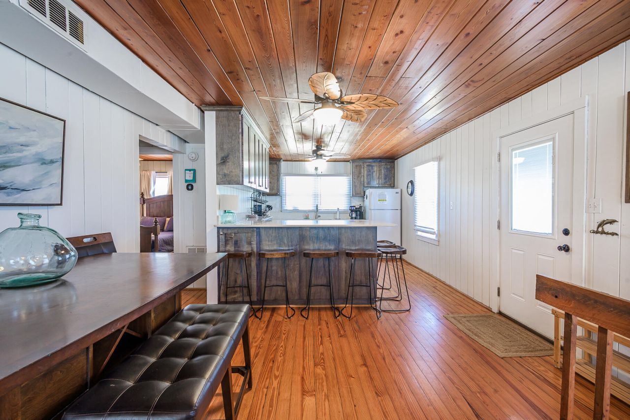 405 Palmetto Boulevard Photo 7