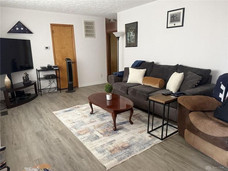 143 Antwerp Avenue, Brookville, OH 45309 Photo 2