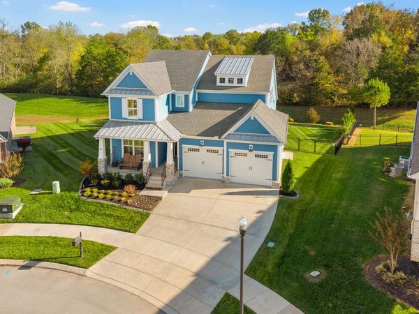 3006 Hedgelawn Dr, Lebanon, TN 37090