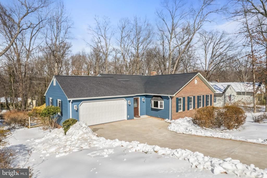 11310 Handlebar Road, Reston, VA 20191 Main Photo