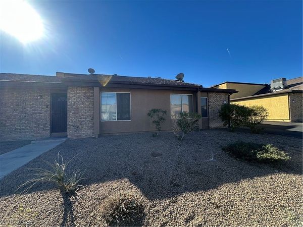 1467 Hialeah Drive, Unit D, Las Vegas, NV 89119