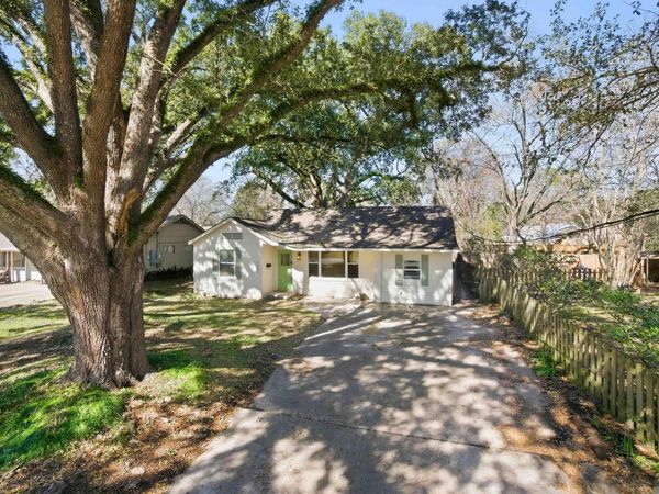 6061 Evans St, Baton Rouge, LA 70806