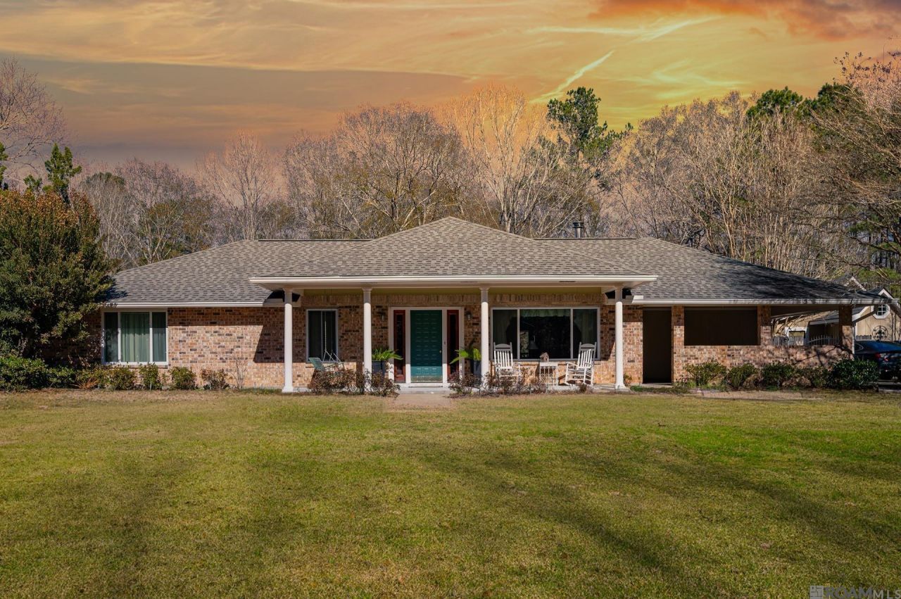 10777 Jacock Rd, Saint Francisville, LA 70775 Main Photo