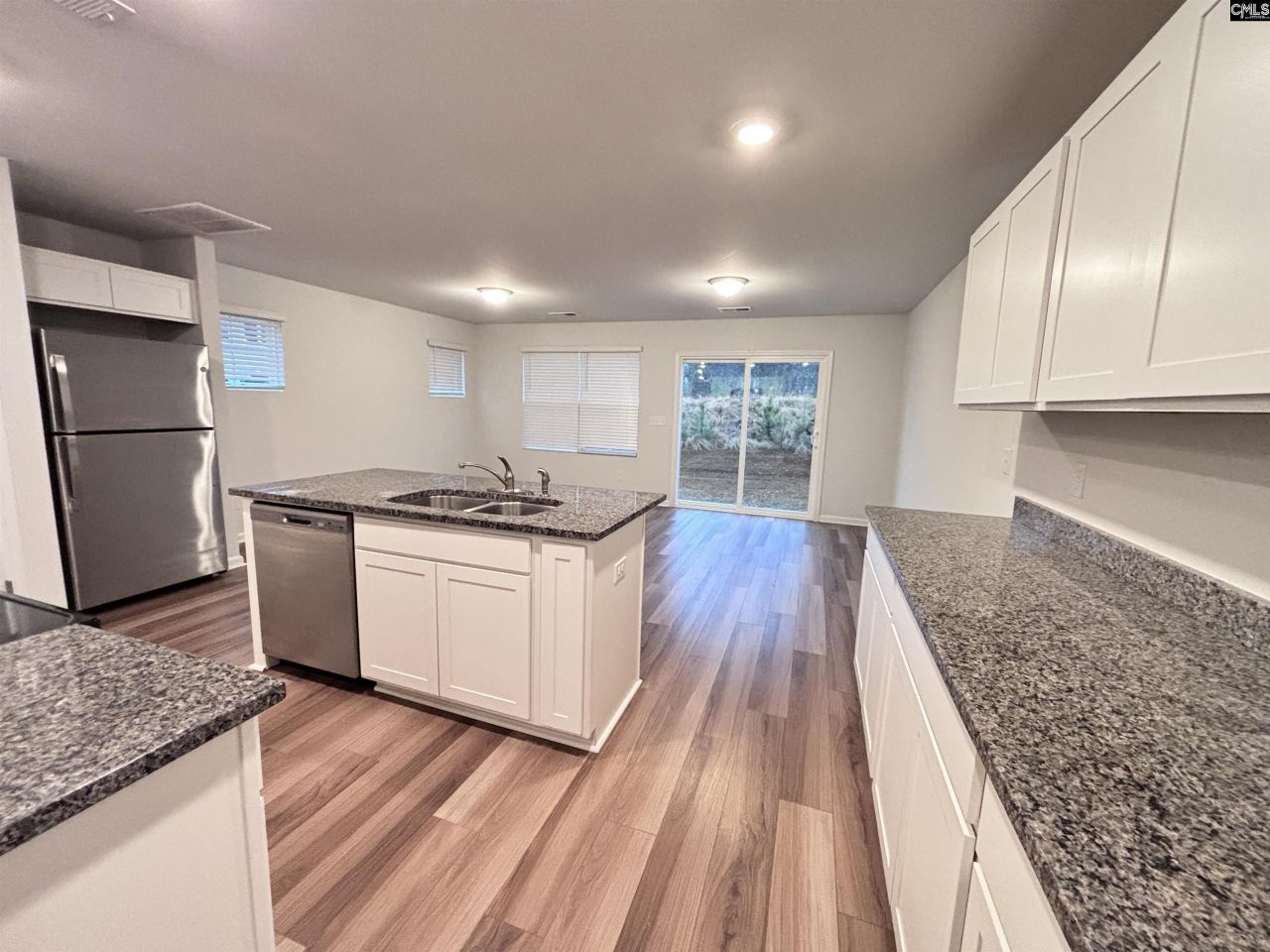 505 Kingfisher Court  Photo 21