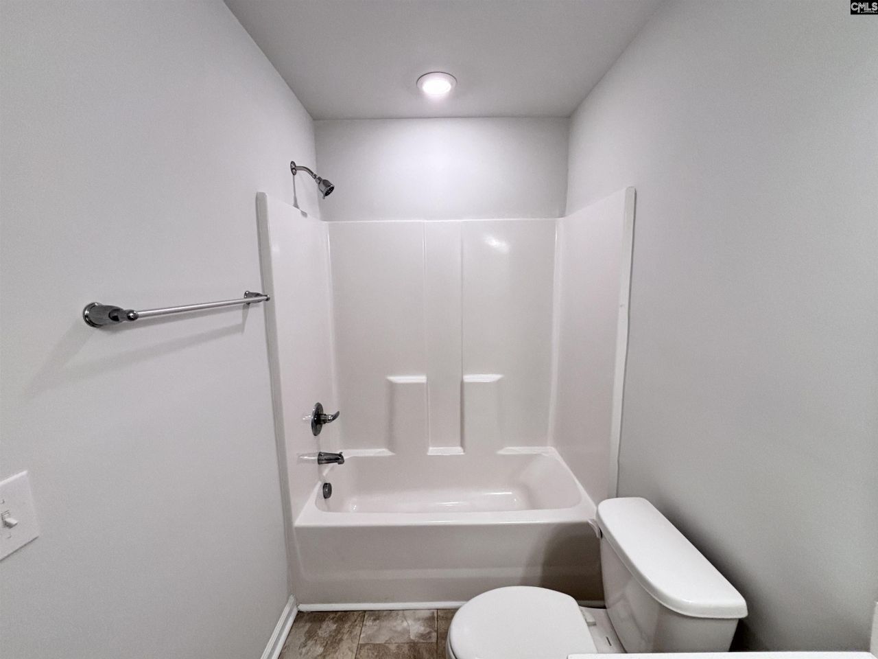 505 Kingfisher Court  Photo 48