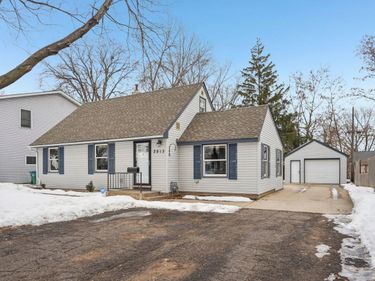 2813 Oregon Avenue S, Saint Louis Park, MN 55426