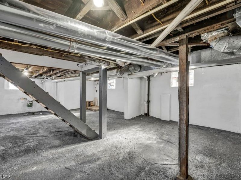 3064 W 16th Street, Cleveland, OH 44113 Photo 47