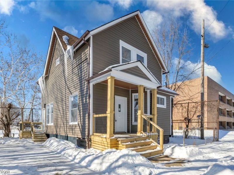 3064 W 16th Street, Cleveland, OH 44113 Photo 5