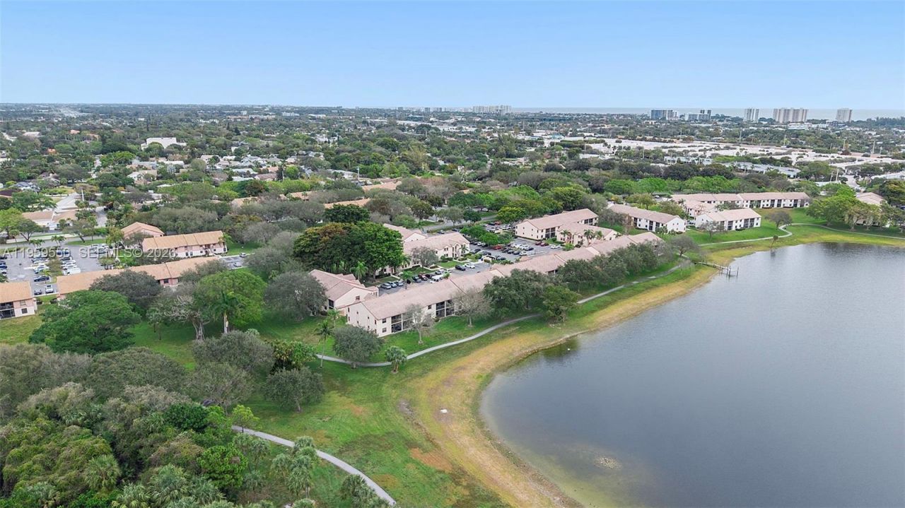3150 Leewood Ter , Unit L124, Boca Raton, FL 33431 Photo