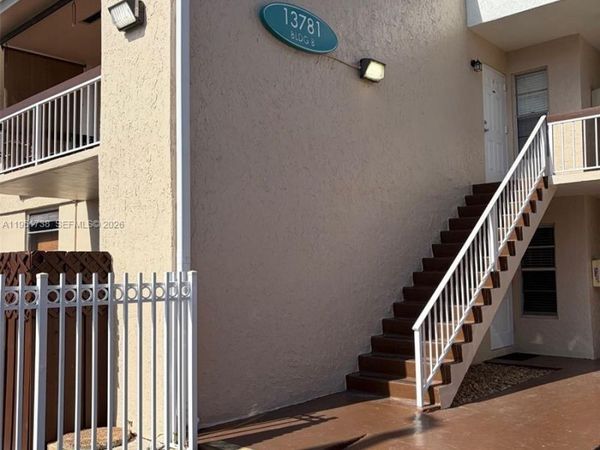 13781 SW 66th St, Unit 129-B, Miami, FL 33183