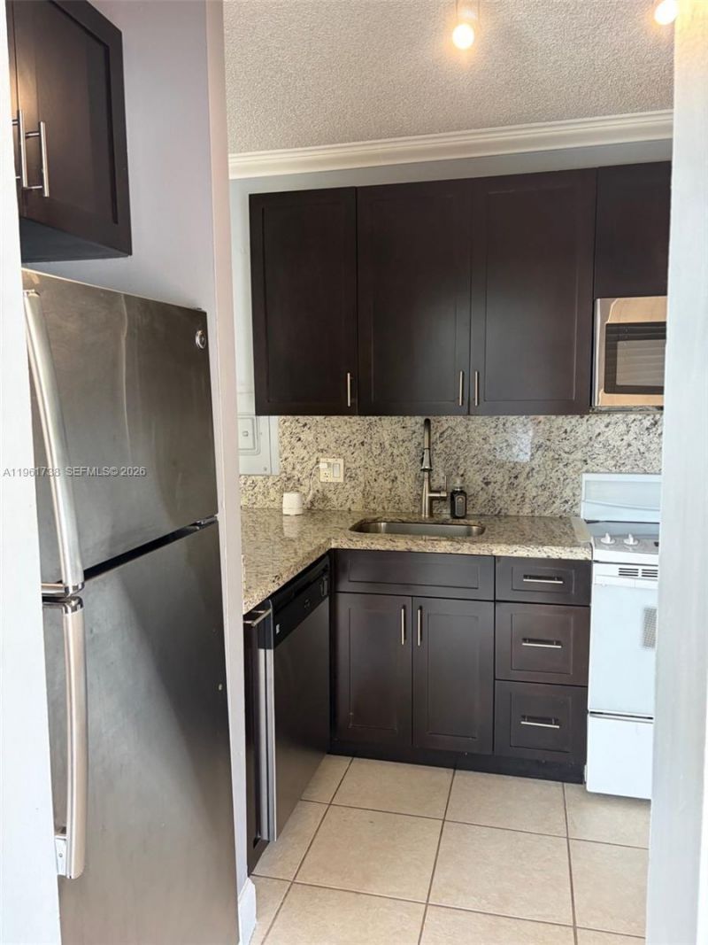13781 SW 66th St, Unit 129-B, Miami, FL 33183 Photo