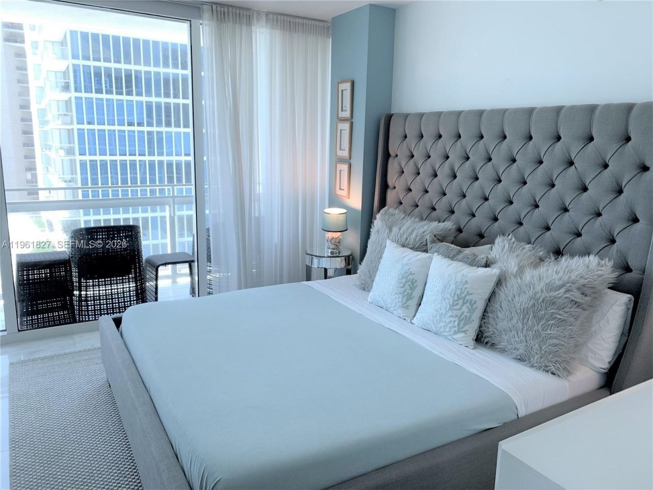 6801 Collins Ave , Unit 1110 (Door, Miami Beach, FL 33141 Photo