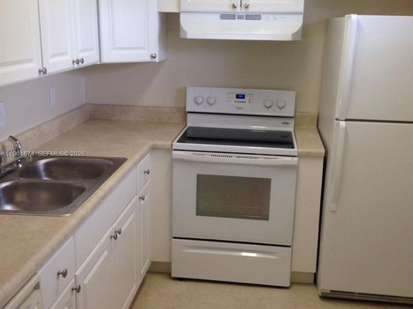 7561 NW 16th St, Unit 2310, Plantation, FL 33313