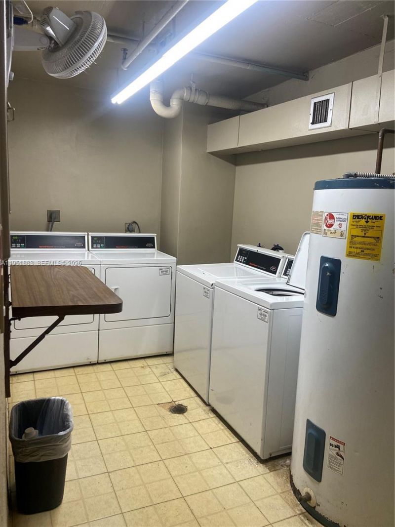 665 NE 195th St, Unit 119, Miami, FL 33179 Photo