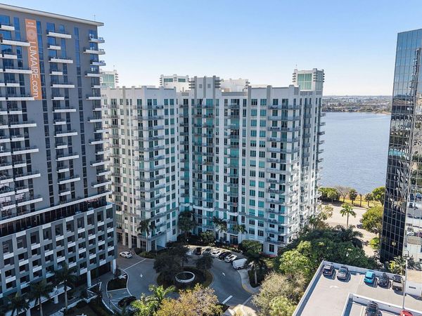 300 S Australian Avenue, Unit 916, West Palm Beach, FL 33401