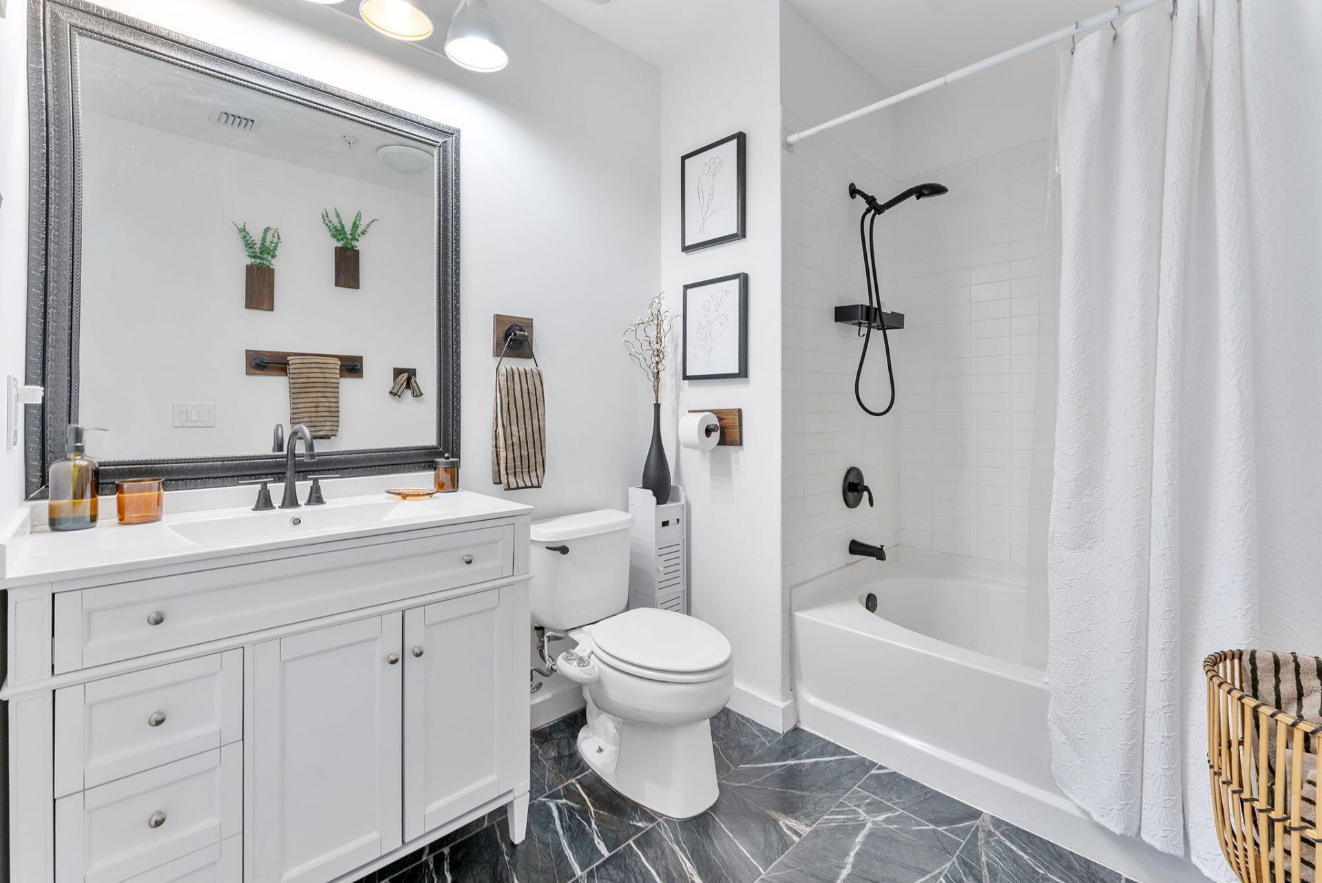 300 S Australian Avenue, Unit 916, West Palm Beach, FL 33401 Photo