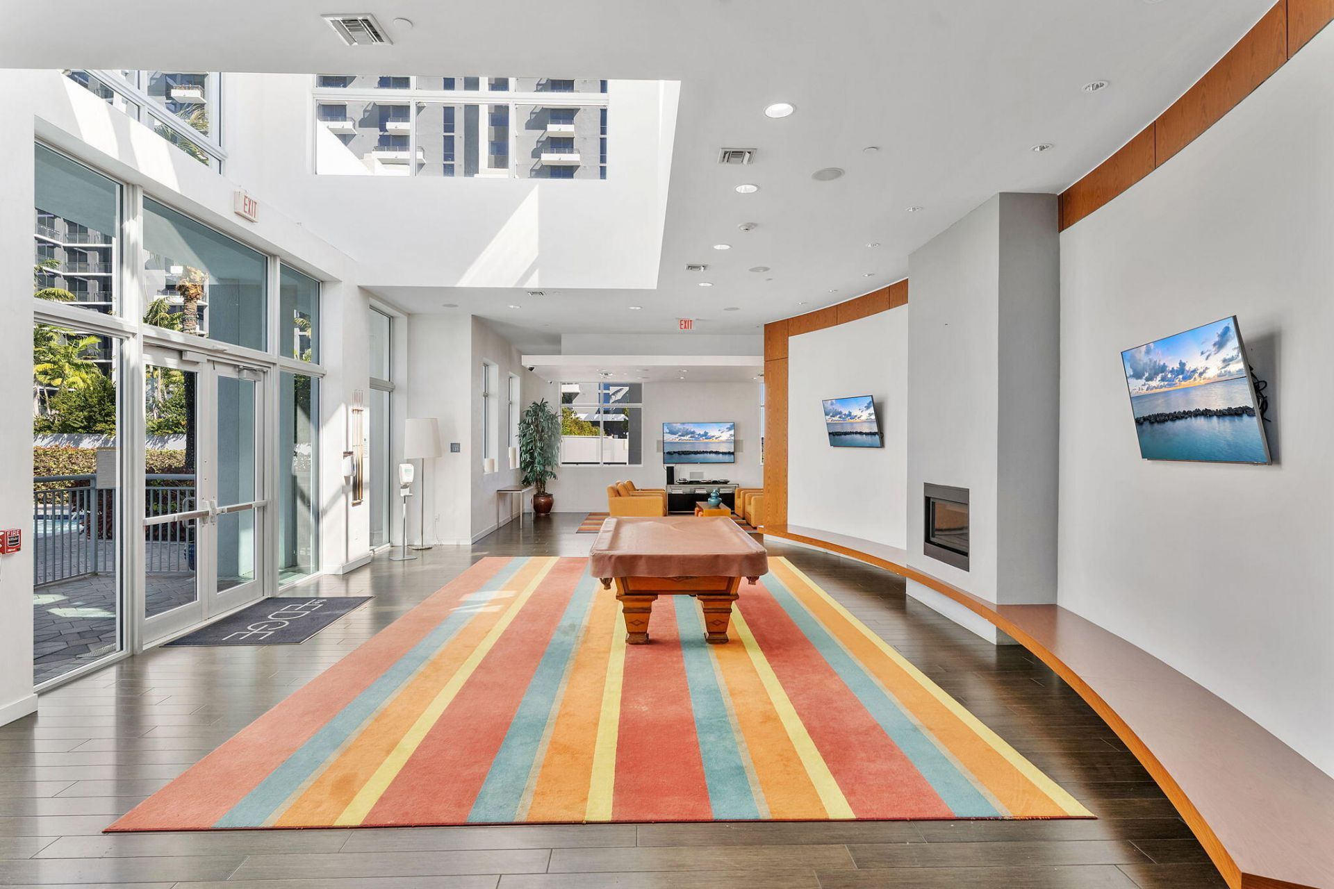 300 S Australian Avenue, Unit 916, West Palm Beach, FL 33401 Photo